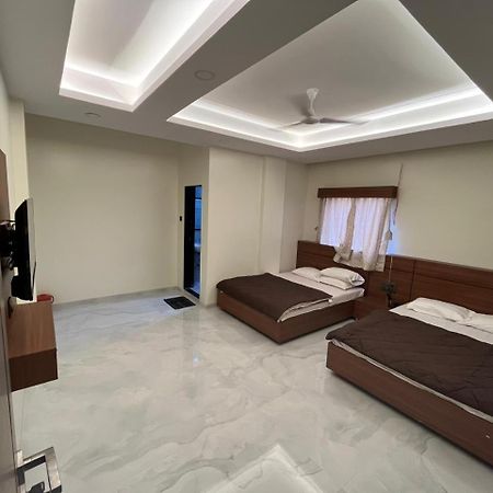 Hotel Sai Sandesh Shirdi Exterior foto
